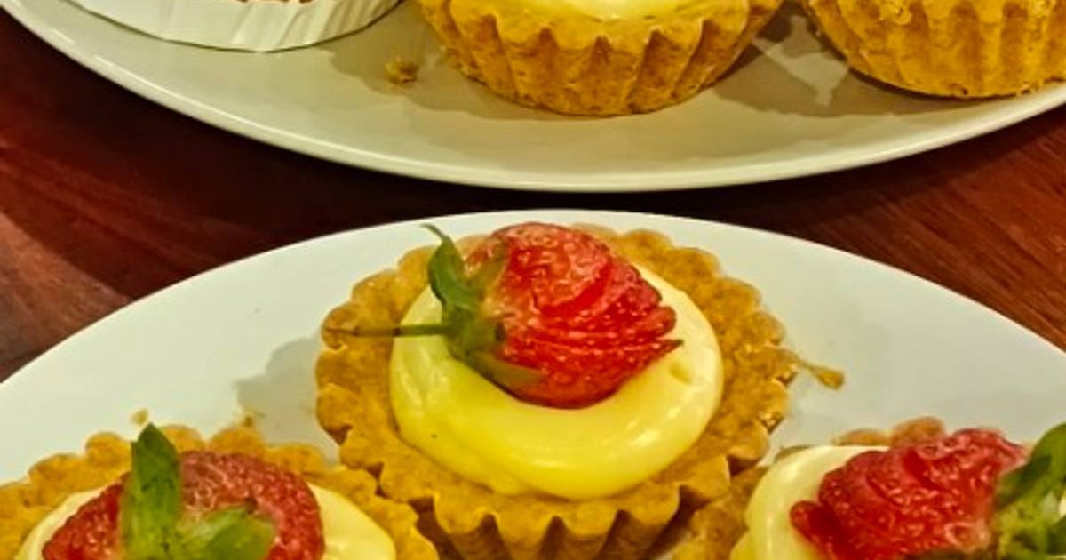 Resep Pie Vla Strawberry Oleh Novi Herawati Cookpad