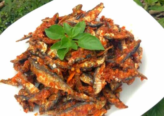 Resep Sambal Ikan Asin Oleh Yuliana Menjoi Cookpad