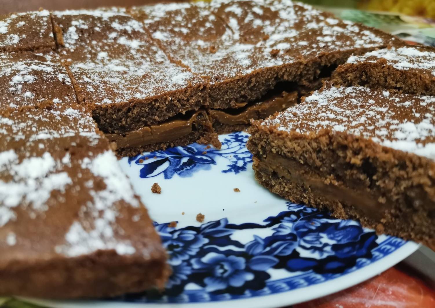 Пирог с варёной сгущёнкой