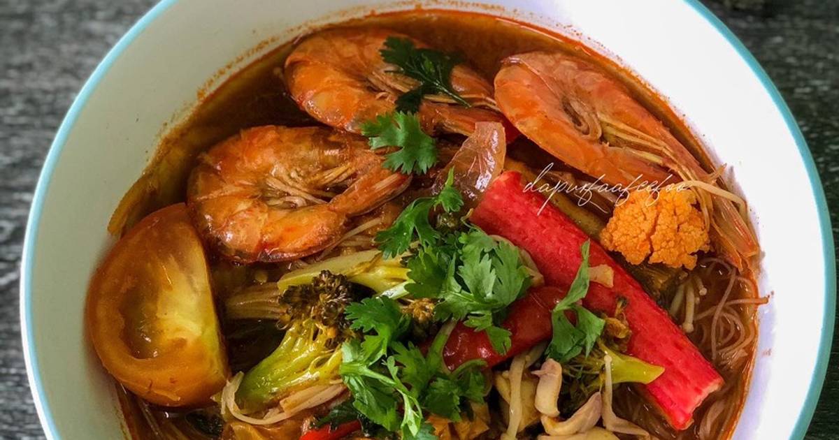 Resipi Bihun Tomyam Seafood Oleh Kakak Faa Cookpad