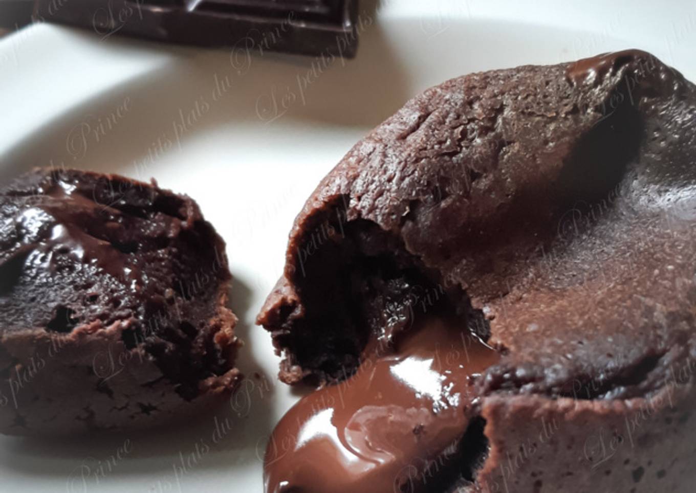 Gâteau moelleux très rapide cœur très coulant au chocolat