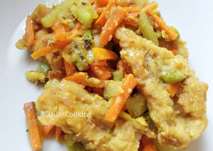 Resep Kakap Crispy Saus Acar Kuning Oleh Nanis Putri Ku QiBy Cooking