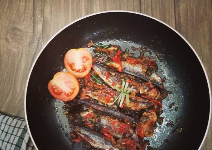 Resep Sambal Ikan Asin Oleh Ellen S Kitchen Cookpad