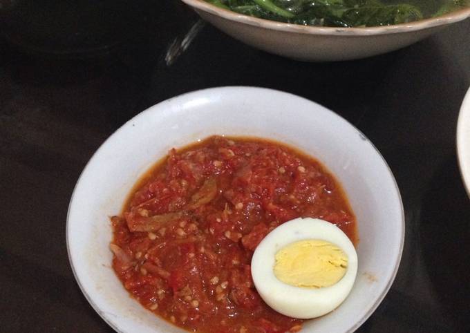 Resep Sambalado Telur Teri Khas Minang Oleh Alma Rasyid Cookpad