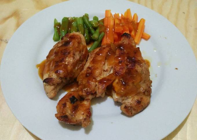 Resep Chicken Steak With Brown Sauce Oleh Ihwanina Cookpad