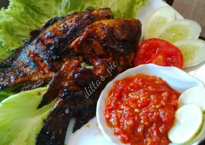 Resep Ikan Bakar Madu Oleh Ditta Widya Utami Cookpad