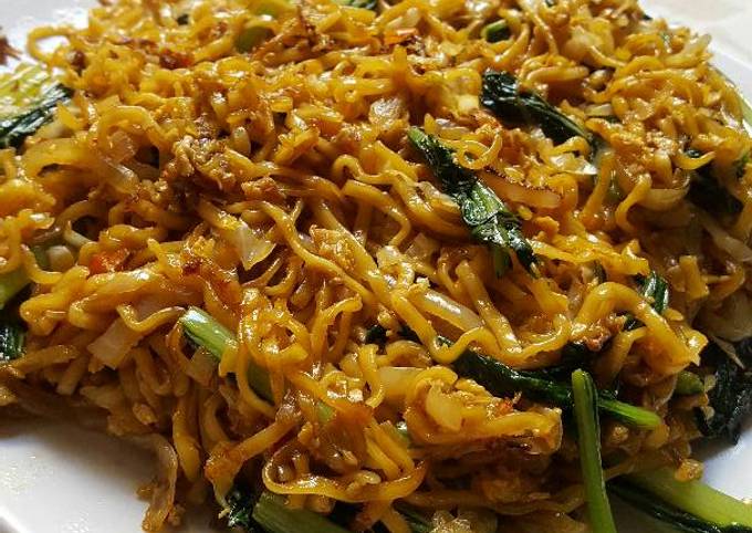 Resep Mie Goreng Simple Oleh Mrs Dilanovpr Cookpad