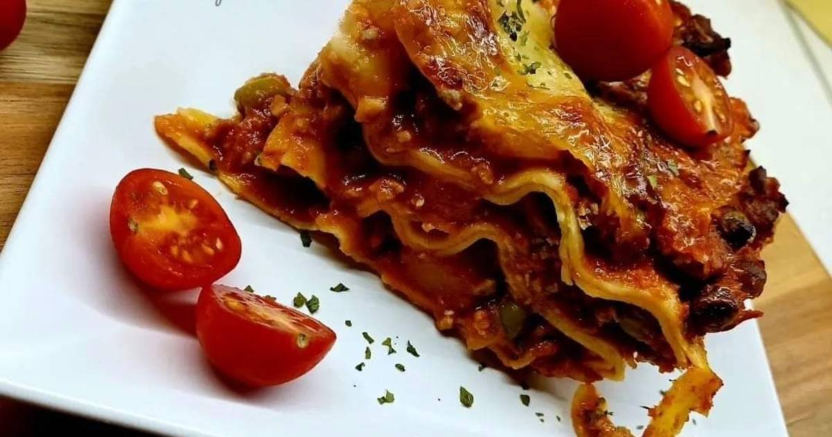 Lasagne Zagyi Kitti Kitti A Konyh Ban Receptje Cookpad Receptek