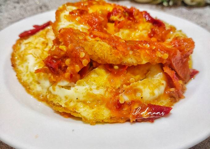 Resep Telur Ceplok Geprek Oleh Ihdanas Cookpad