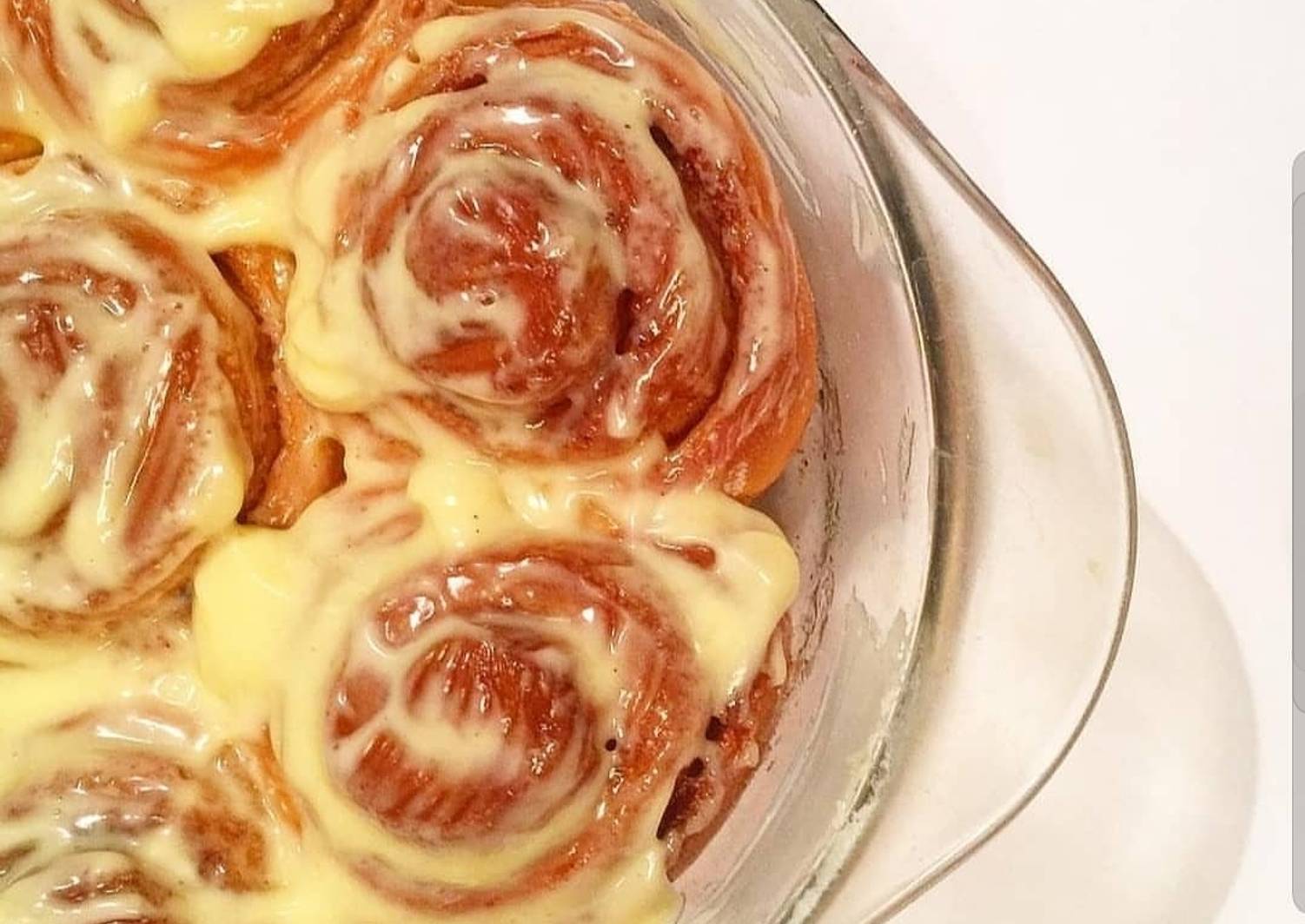 Cinnabon с заварным кремом