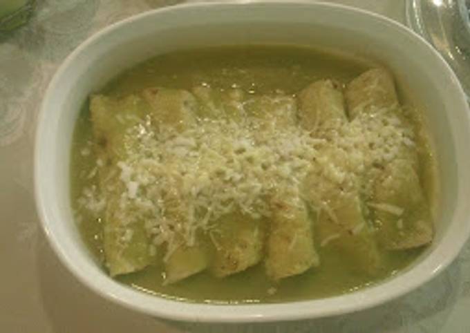 Enchiladas verdes a lo pobre Receta de Mercedes Cossío Cookpad