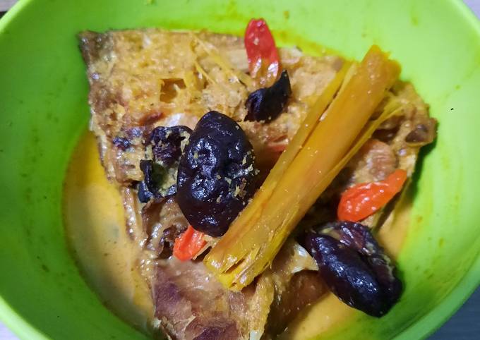 Resep Gulai Kepala Ikan Kakap Oleh Ria Novita Sari Cookpad