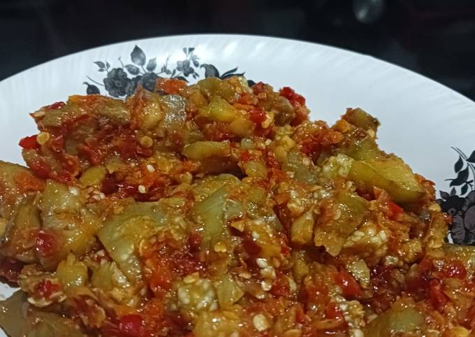 Resep Sambal Terong Ungu Pedas Enak Oleh Yana Azam Cookpad