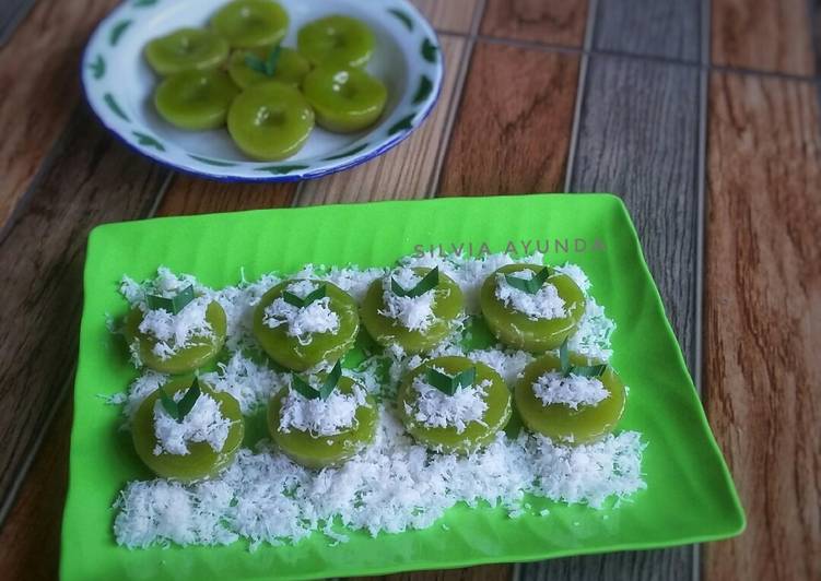 8 Bahan Buat Kue Lumpang Khas Palembang Yang Enak Cookandrecipe