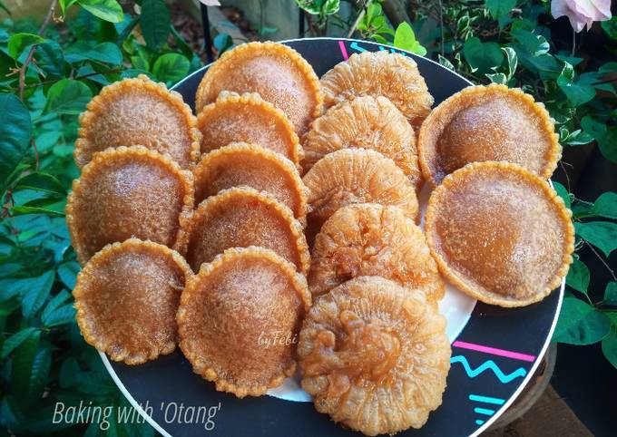 Resep Kue Cucur Gula Merah No Mixer Oleh Baking With Otang Cookpad