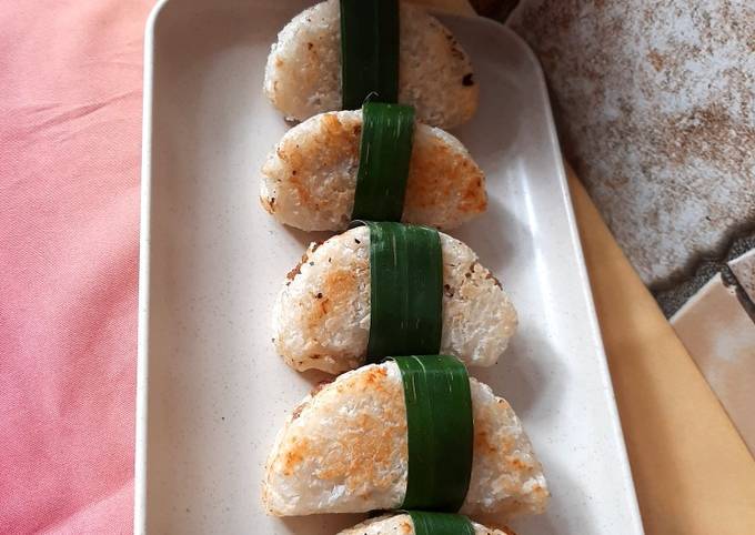 Resep Ledre Ketan Pisang Khas Solo Oleh Ummu Ryu Ra Cookpad