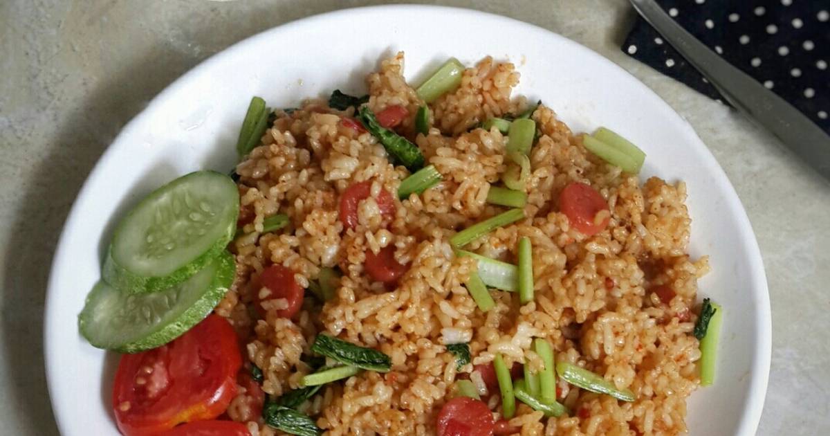 Resep Nasi Goreng Sosis Sayur Oleh Liha Ummu Maryam Cookpad