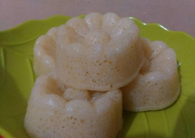 Resep Kue Apem Simple Oleh Devi Linda Cookpad