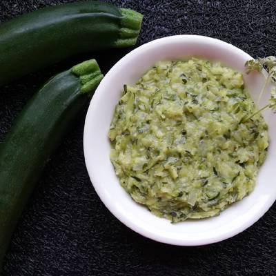 Glutén és tejmentes cukkinifőzelék Leilakonyhája receptje Cookpad