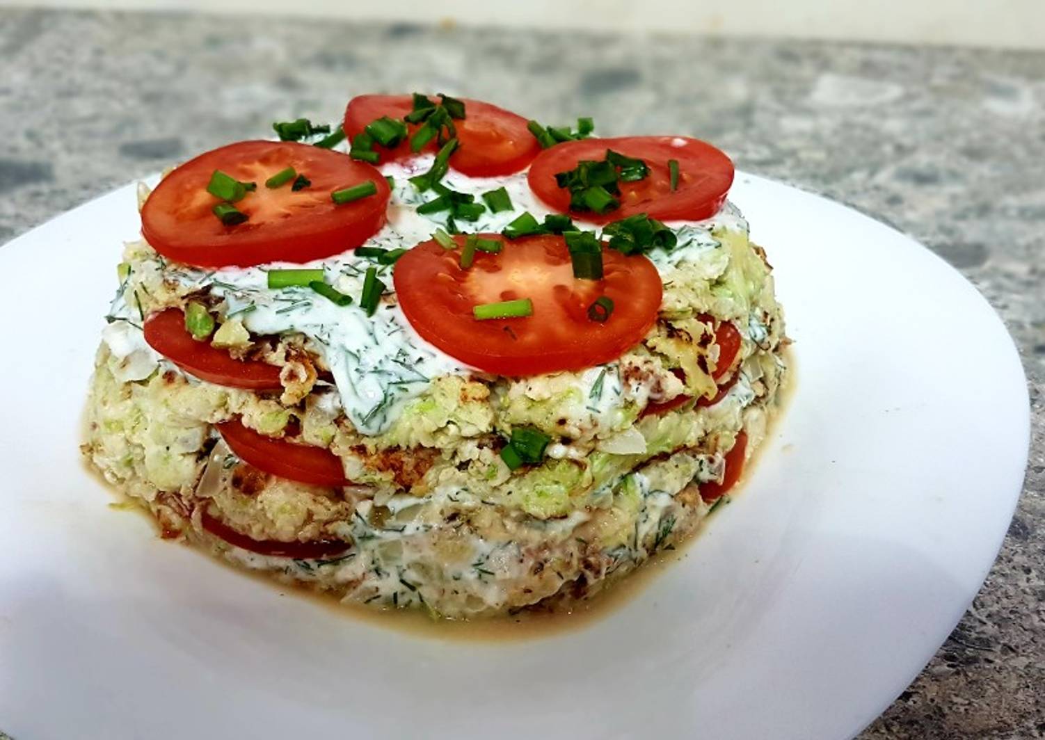 Кабачковый торт с курицей