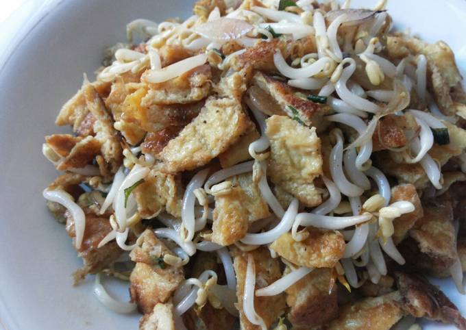 Resep Dadar Telur Cah Toge Oleh Teny Fat Karwati Cookpad