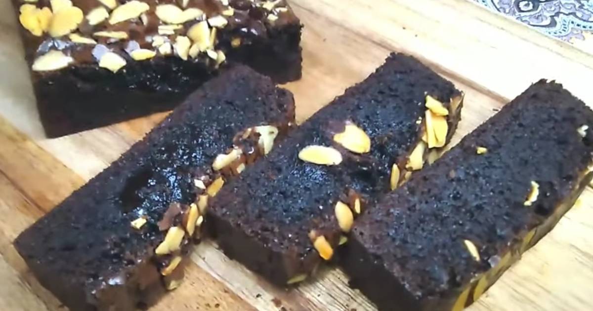 Resep SHINY CRUST FUDGY BROWNIES Oven Tangkring Anti Gagal Oleh Papanda