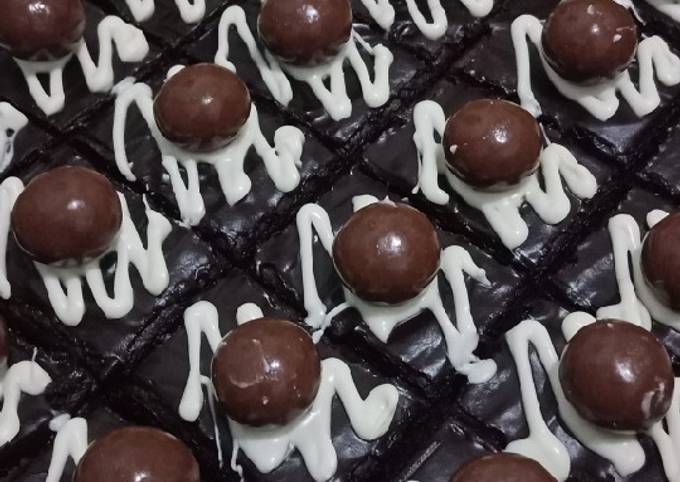 Resep Cake Coklat Potong Oleh Nisa Mamah Abi Cookpad