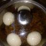 Chickenpapersoup
Recipe kaza1 ,oil,attarugu3 ,albasa manya guda 3,salt ,maggi ,curry ,thyme, tafarnuwa ,citta .method dafarko zaki wanke kazarki ki zafkata kisa maggi a zafkar ,bayan kin zafka sai ki zuba mai a kasko ki soya bayan kin soya zaki jajjaga albasa da attarugu kifara soyasu saikisa maggi ,salt ,curry da thyme ,idan suka fara soyuwa kidauko kazar dakika soya kizuba ki motsa idan tagama jikinta saiki sauke aci dadi lafiya by zulaihat yahaya
