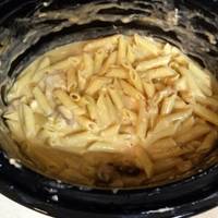 Crockpot Buffalo Chicken Pasta