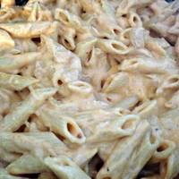 Crockpot Buffalo Chicken Pasta