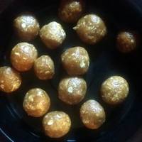 No bake peanut butter & oat dog treats