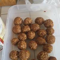 No bake peanut butter & oat dog treats