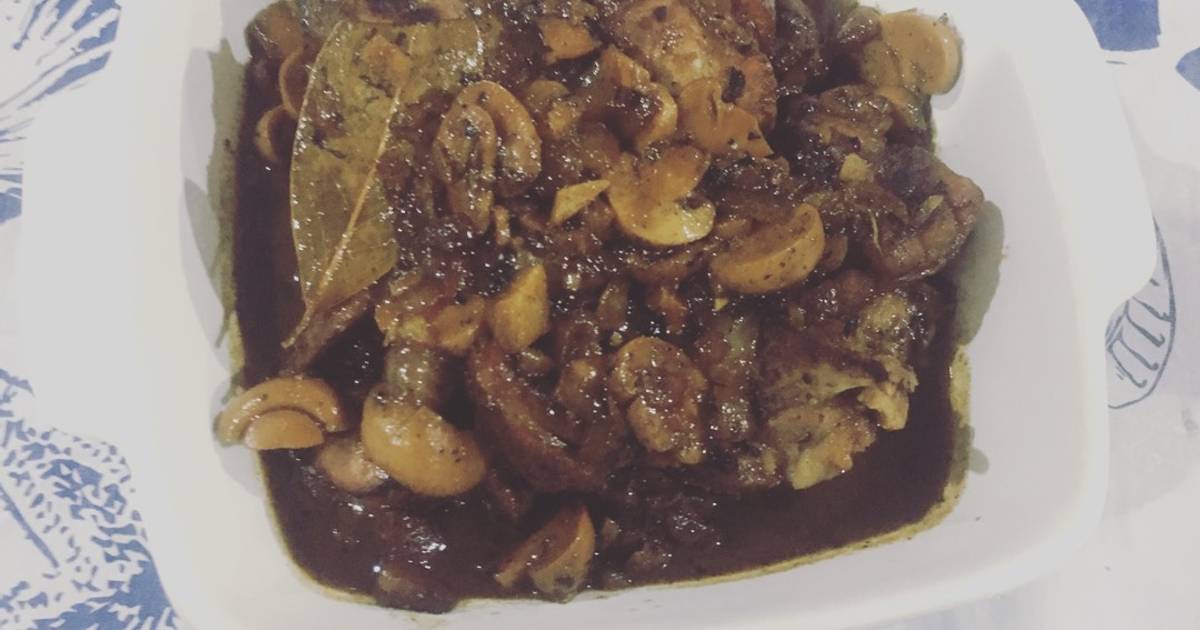 Traditional adobo (pork in vinegar and soy sauce) recipes 20 recipes