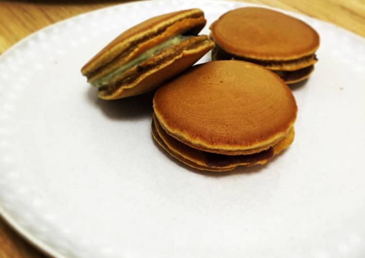 Dorayaki Recipe by Erica Leung - Cookpad