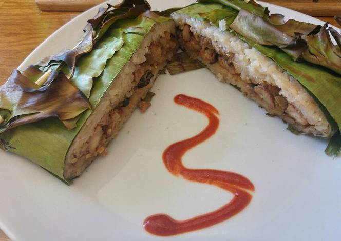 Resep Sticky Rice Chicken Dumplings Wrapped in Banana Leaf Resep Sticky Rice Chicken Dumplings Wrapped in Banana Leaf
