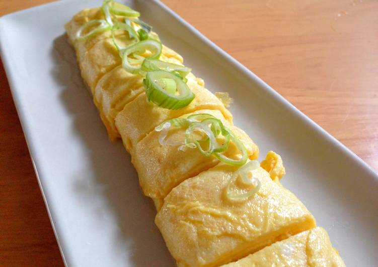 Japanese Rolled Omelette (Dashimaki-Tamago) Recipe by Rie - Cookpad