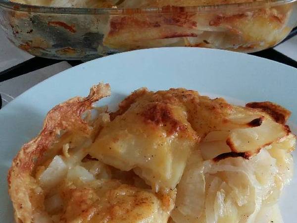 Vickys Scalloped Potatoes (No Milk) GF DF EF SF NF