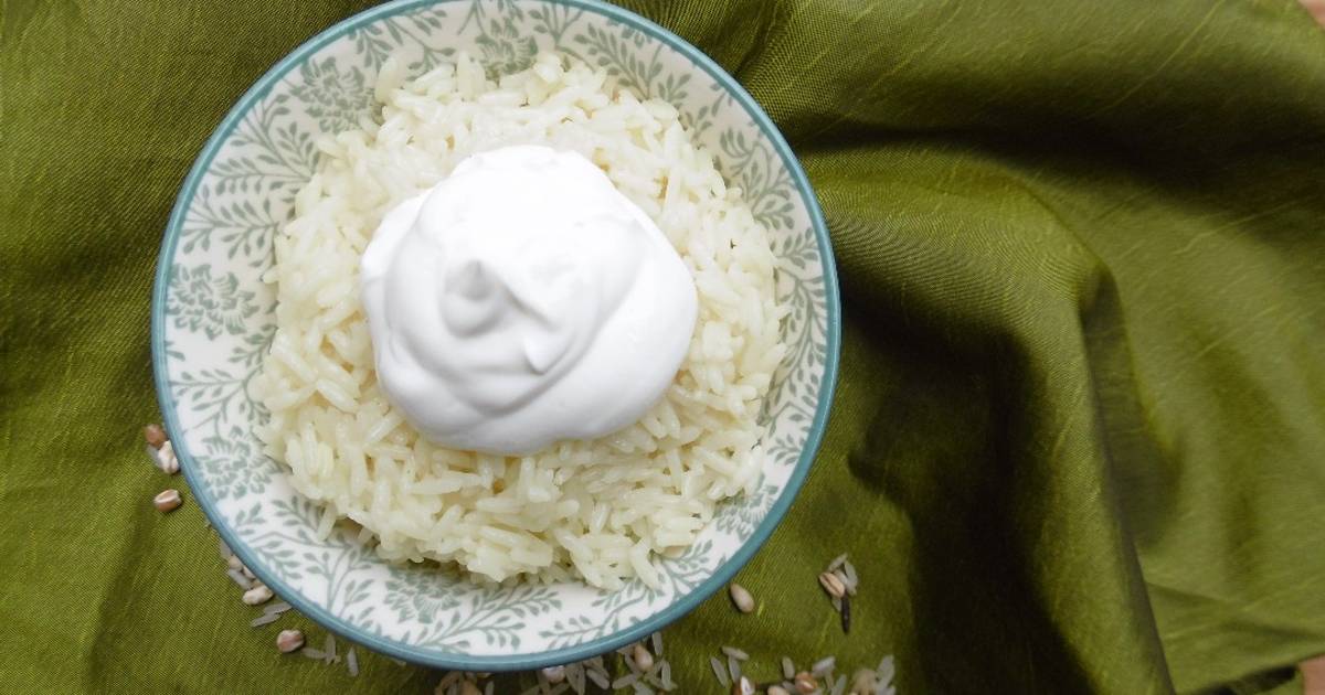Rice topped with Greek Yogurt Recipe by Foodzesty Cookpad