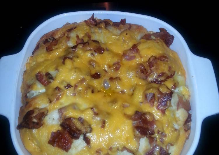 Breakfast Biscuit Casserole Recipe by Jess Cookpad