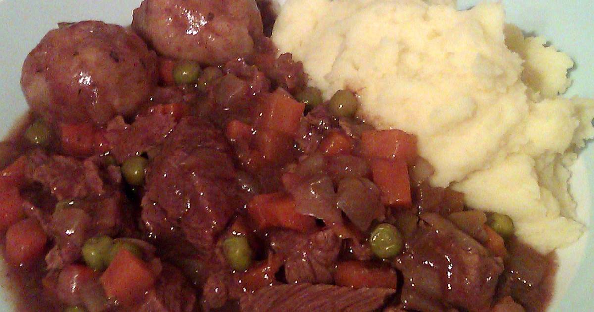 Vickys Scottish Beef Stew & Suet Doughballs GF DF EF SF NF 