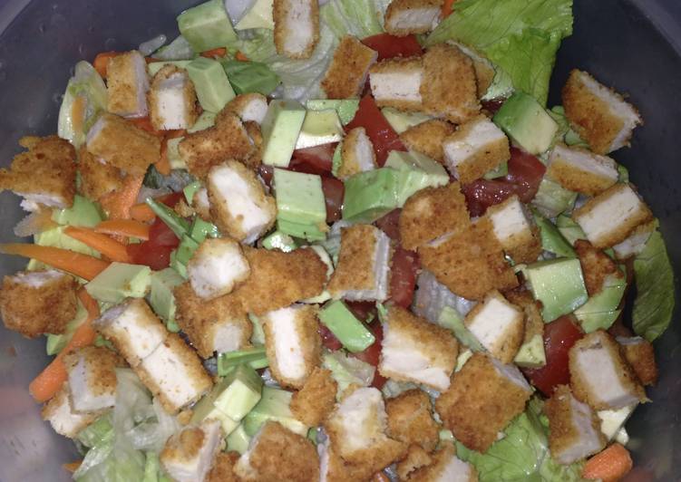 Chicken Nugget Salad Recipe by Mitzy Romero Cookpad