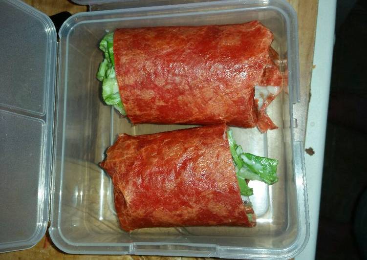 Chicken Ceasar wrap lunchable Recipe by Hilary Benoit Cookpad