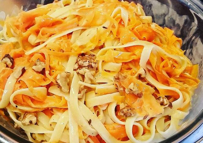 Resep Spring Carrot & Fettuccine Noodles