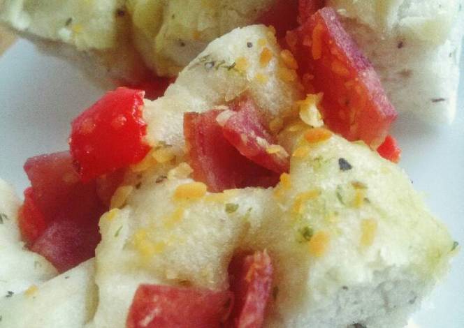 Resep Focassia- ham and basil Resep Focassia- ham and basil