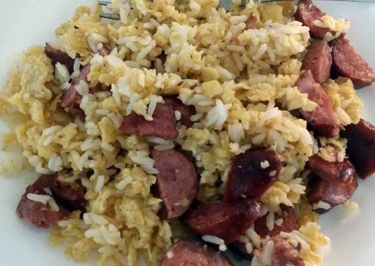 Fried Egg and sausage rice Recipe by clevon.green Cookpad