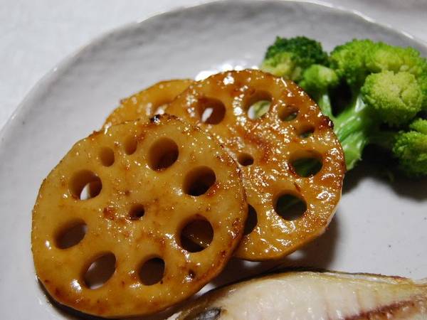 Gingered Lotus Root