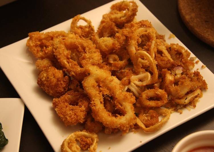 Deep fried calamari! Recipe by Queen_0fCooks93 Cookpad