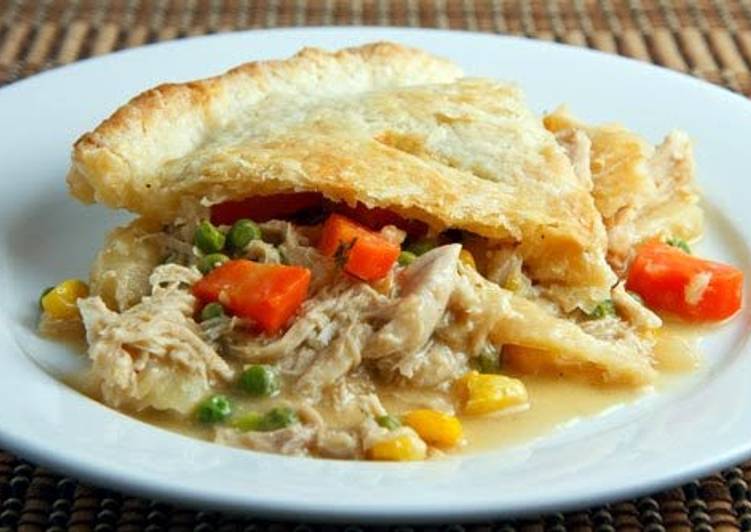 Easy Chicken Pot Pie recipe main photo