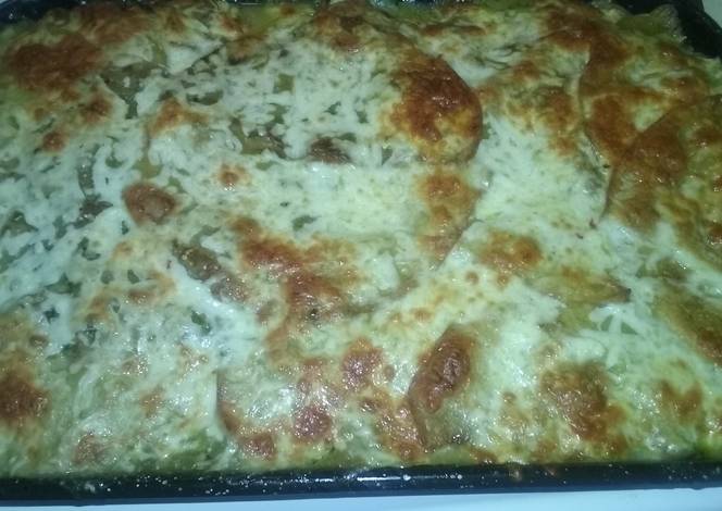 Resep Chicken and cheese enchiladas