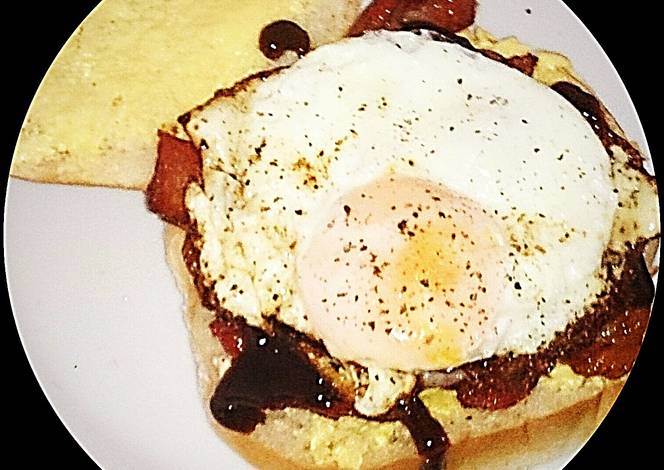 Resep Tex's Bacon & Egg Butty 🐷🍳 🍞 Resep Tex's Bacon & Egg Butty 🐷🍳 🍞